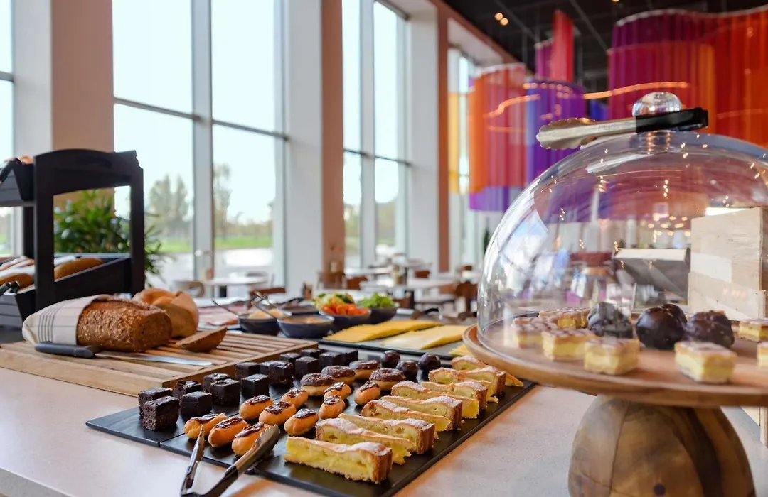 ibis Styles Rotterdam Ahoy-1
