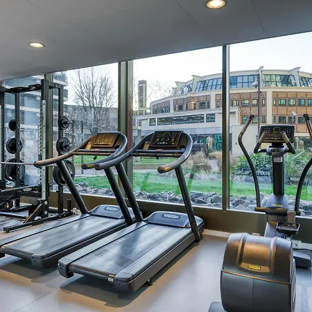 PREMIER SUITES Rotterdam-2