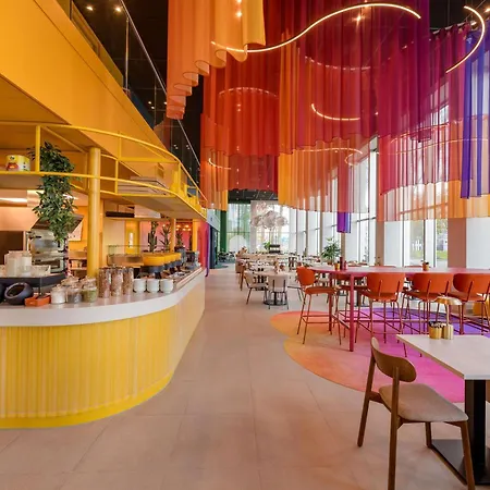 ibis Styles Rotterdam Ahoy-2